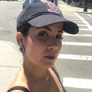 Meet your Posher, Maria